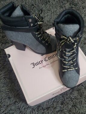 Juicy Couture Black & Gray Lace-Up Heeled Ankle Boots